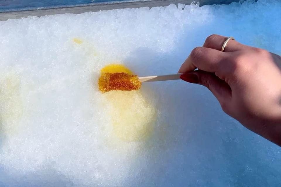 Discover Quebec’s Iconic Cabane à Sucre&nbsp;Experience