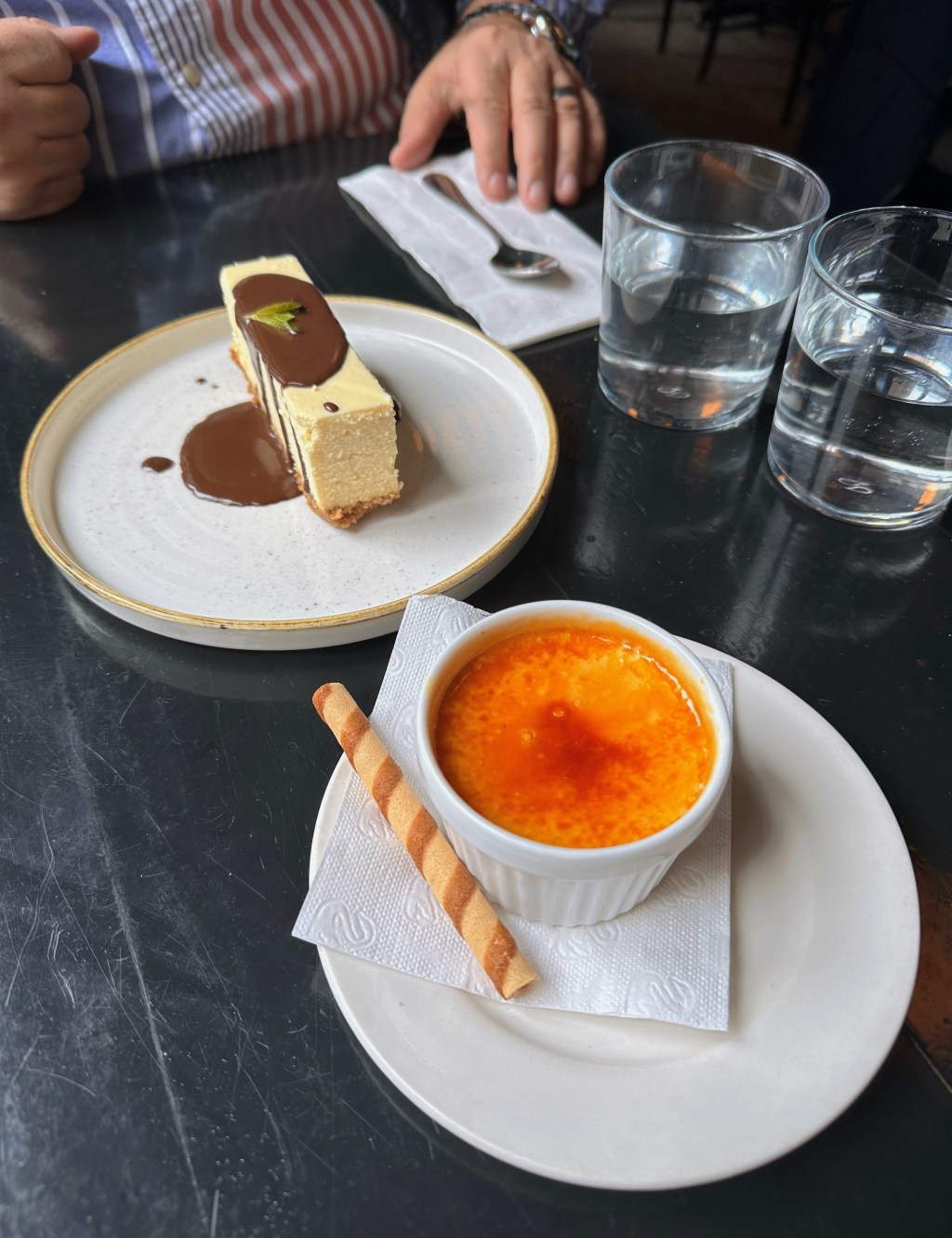 Discover Modavie: A Charming French Bistro in&nbsp;Montreal